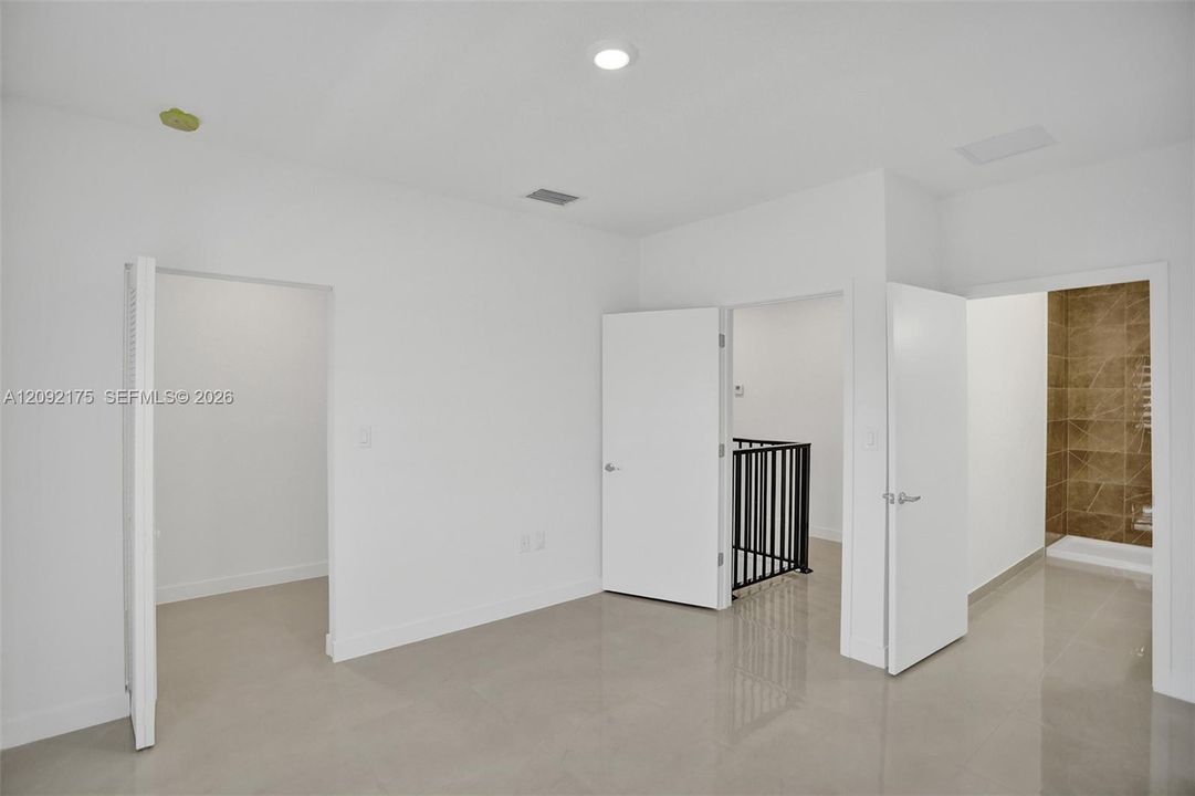 В аренду: $3,450 (5 спален, 4 ванн, 2281 Квадратных фут)