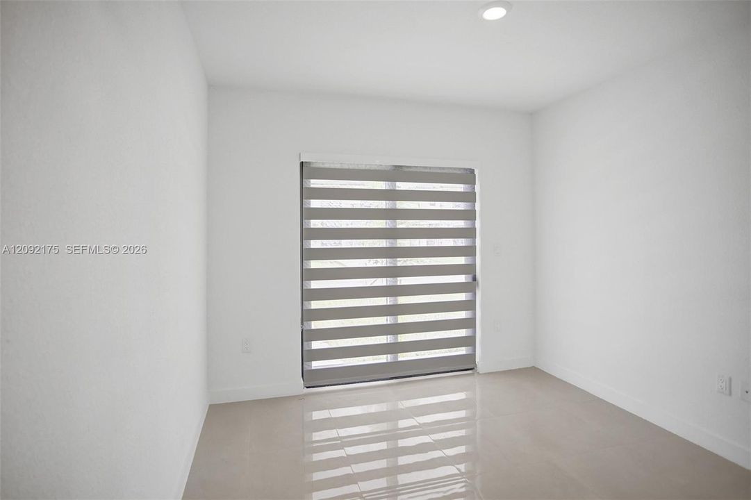 В аренду: $3,450 (5 спален, 4 ванн, 2281 Квадратных фут)