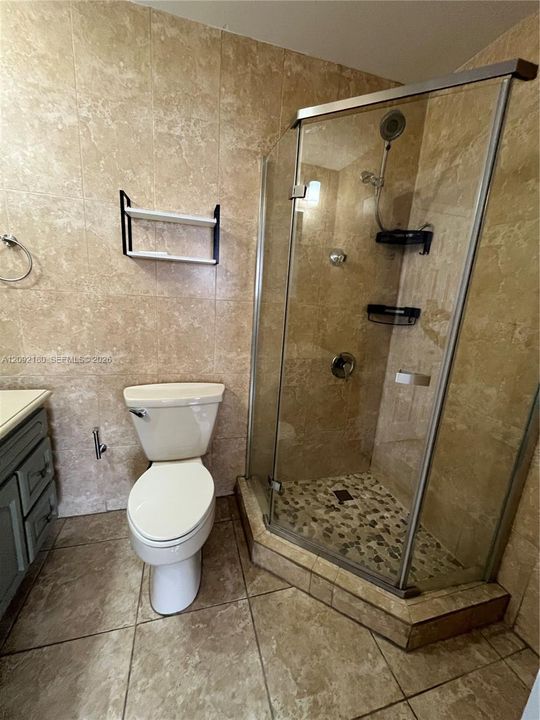 В аренду: $2,900 (3 спален, 2 ванн, 1090 Квадратных фут)