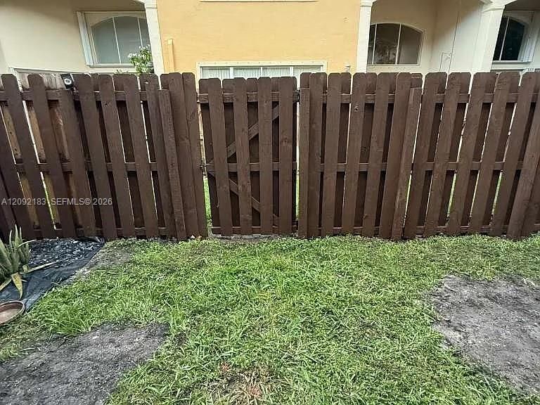 В аренду: $4,350 (3 спален, 2 ванн, 2226 Квадратных фут)