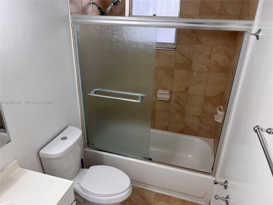 En Venta: $215,000 (1 camas, 1 baños, 721 Pies cuadrados)