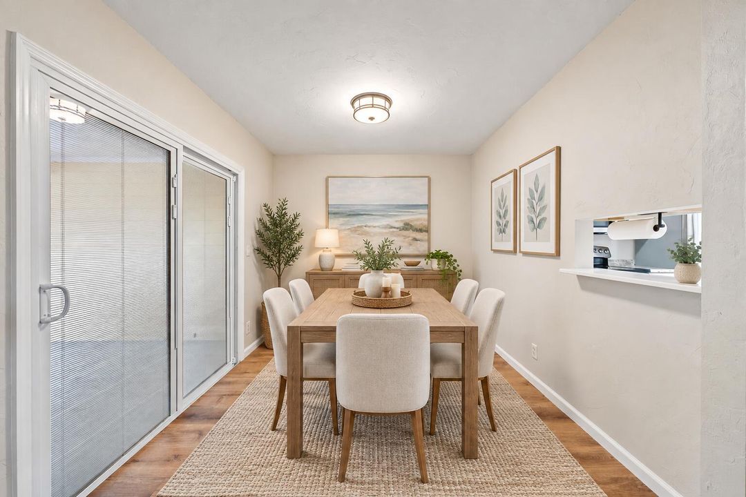 Dining Rm