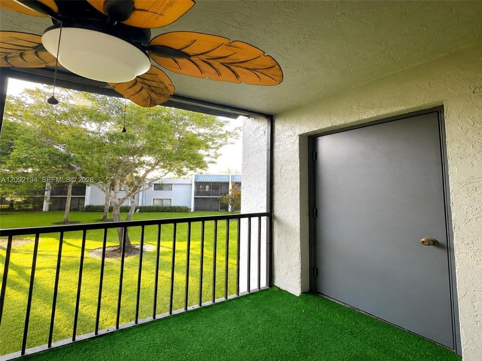For Rent: $2,600 (2 beds, 2 baths, 1220 Square Feet)