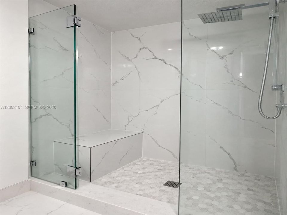 For Rent: $2,600 (2 beds, 2 baths, 1220 Square Feet)