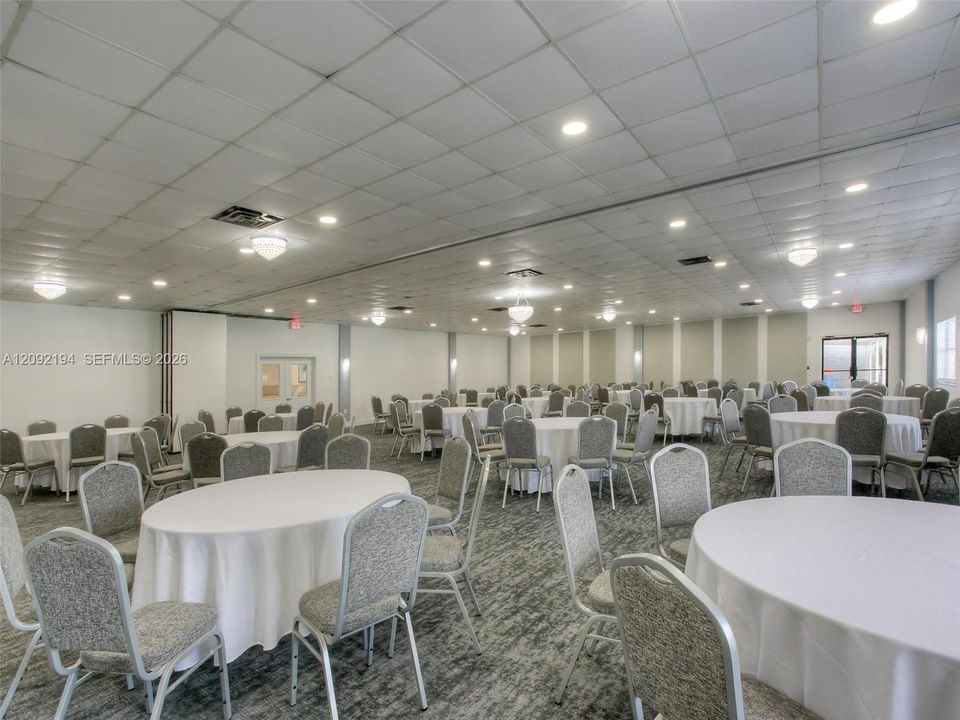 Pearl Room