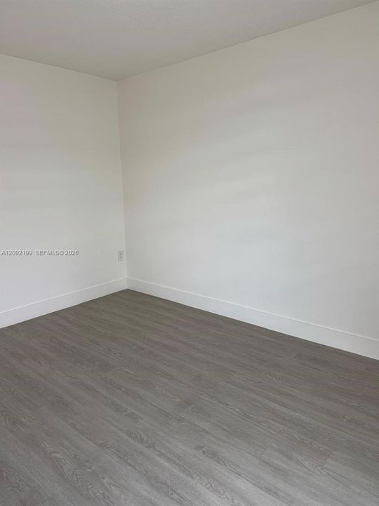 For Rent: $2,400 (1 beds, 1 baths, 626 Square Feet)