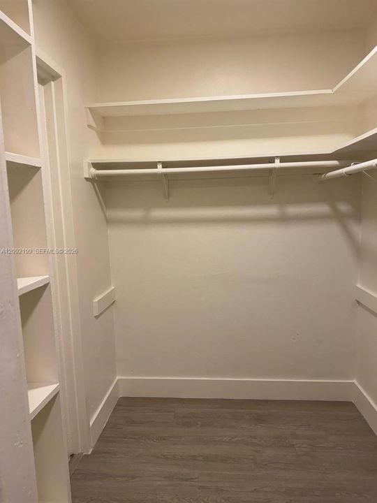 For Rent: $2,400 (1 beds, 1 baths, 626 Square Feet)