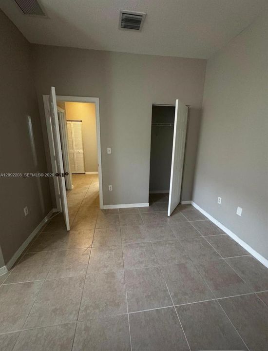 En Renta: $3,200 (3 camas, 2 baños, 1776 Pies cuadrados)