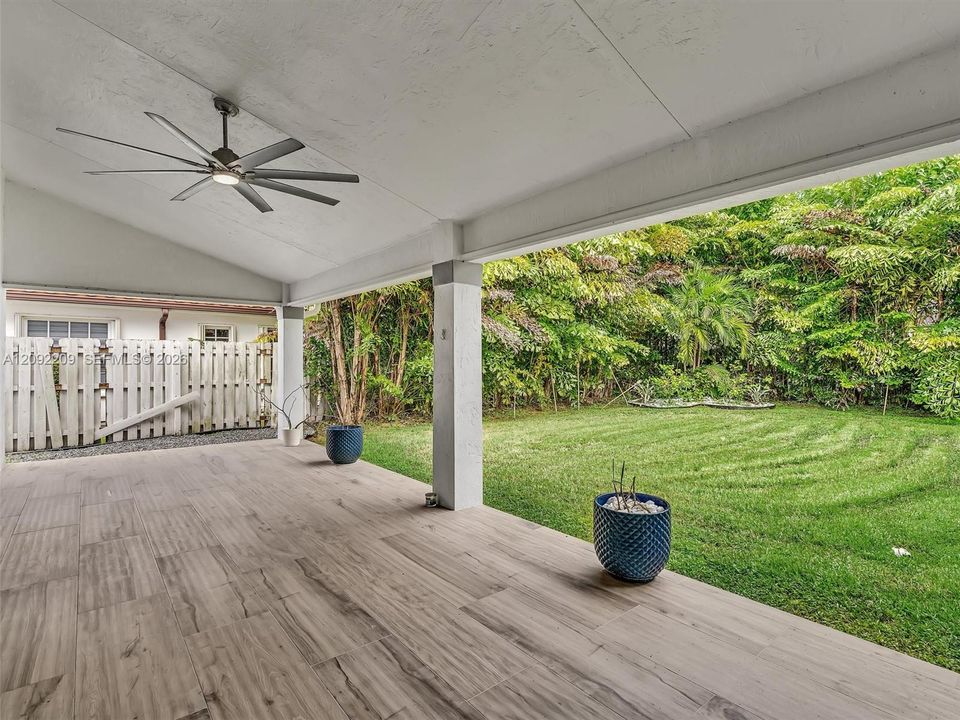 For Rent: $6,000 (4 beds, 2 baths, 2418 Square Feet)