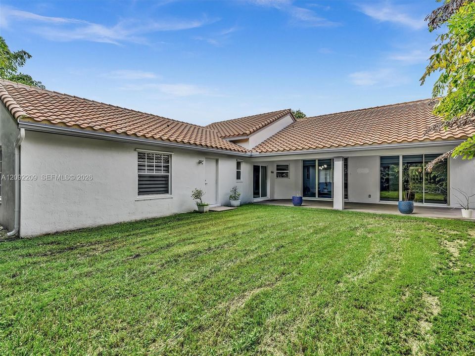 For Rent: $6,000 (4 beds, 2 baths, 2418 Square Feet)