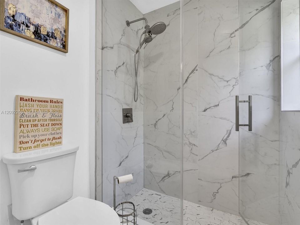 For Rent: $6,000 (4 beds, 2 baths, 2418 Square Feet)