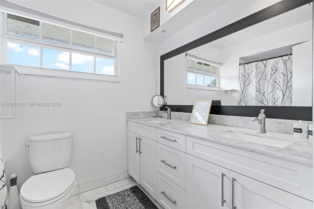 For Rent: $4,500 (4 beds, 2 baths, 2022 Square Feet)