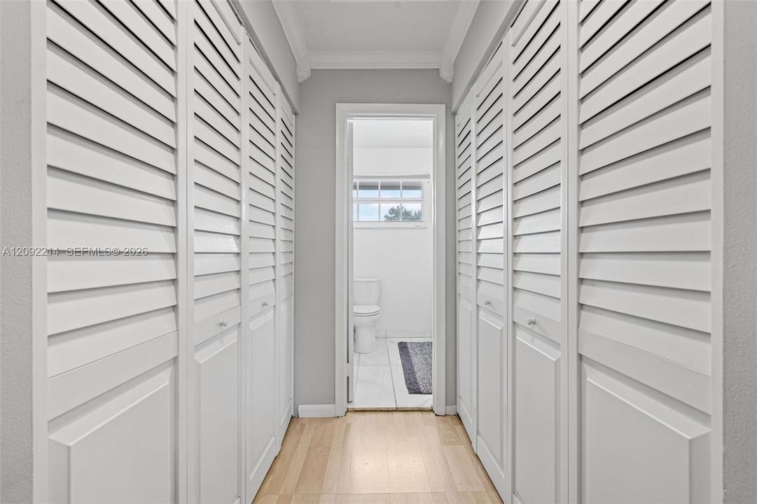 For Rent: $4,500 (4 beds, 2 baths, 2022 Square Feet)