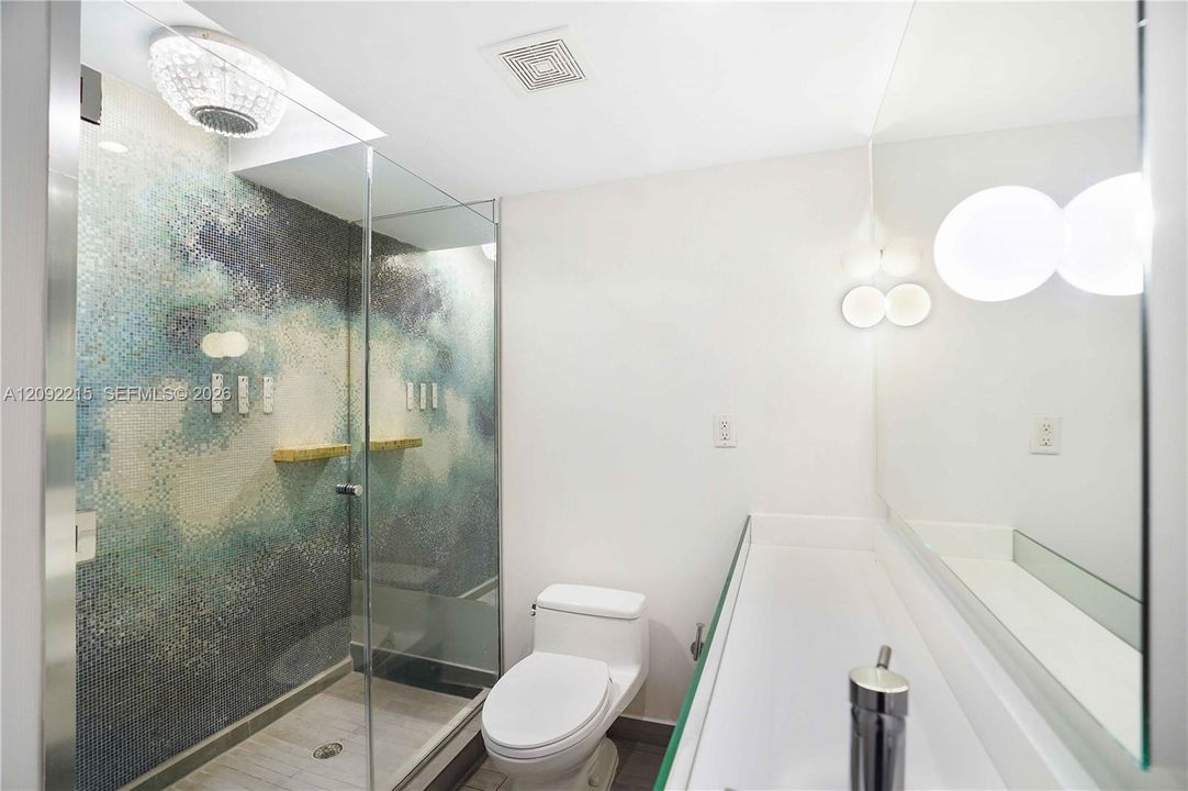 En Venta: $399,000 (0 camas, 1 baños, 485 Pies cuadrados)