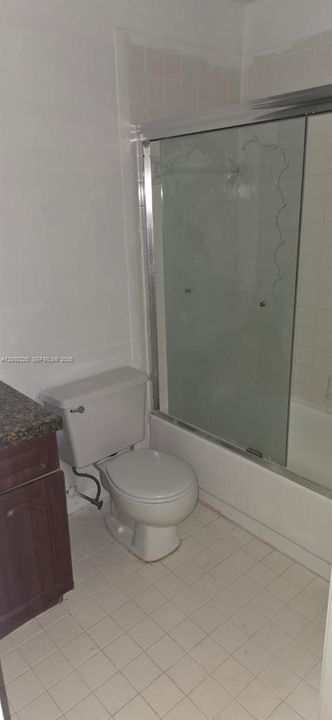 В аренду: $2,150 (2 спален, 2 ванн, 932 Квадратных фут)