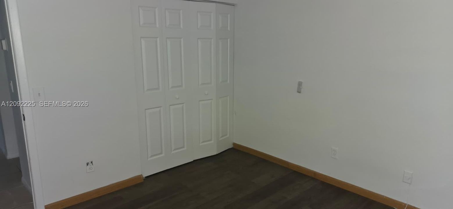 В аренду: $2,150 (2 спален, 2 ванн, 932 Квадратных фут)