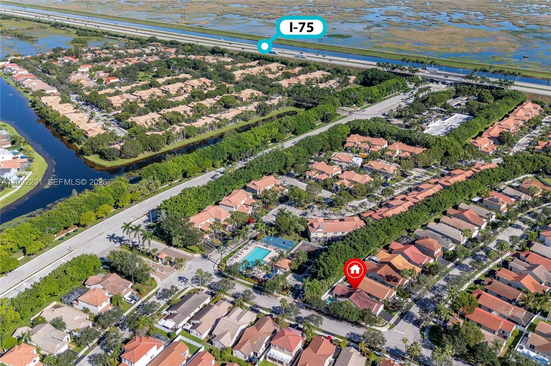 En Venta: $775,000 (3 camas, 2 baños, 1542 Pies cuadrados)