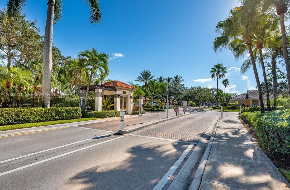 En Venta: $775,000 (3 camas, 2 baños, 1542 Pies cuadrados)