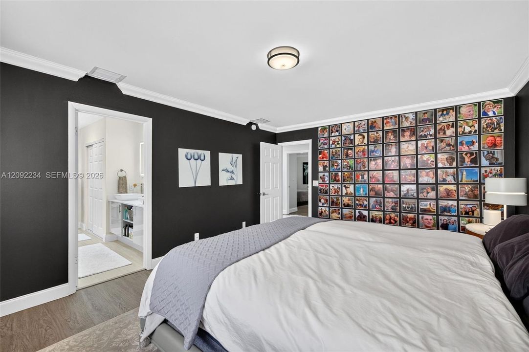 Crown Molding Adds that Extra Touch to the Master Bedroom