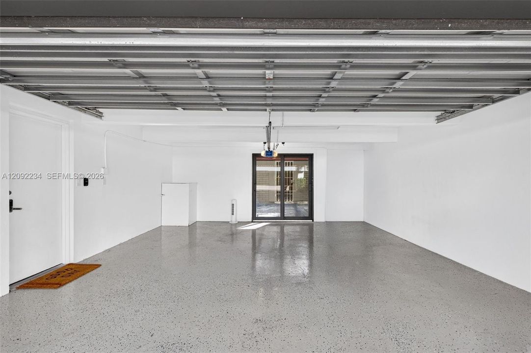 New Epoxy Sealed Faux Granite Finish Garage Floor