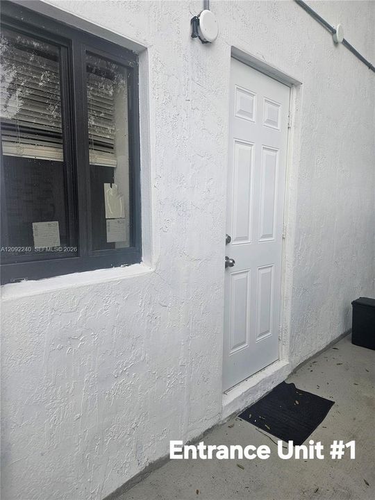 For Sale: $585,000 (4 beds, 2 baths, 1904 Square Feet)