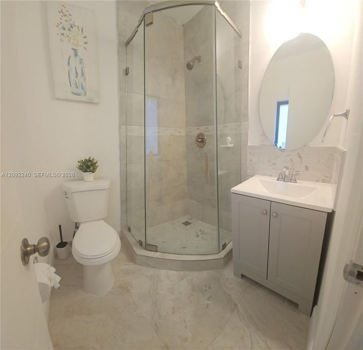 For Sale: $585,000 (4 beds, 2 baths, 1904 Square Feet)