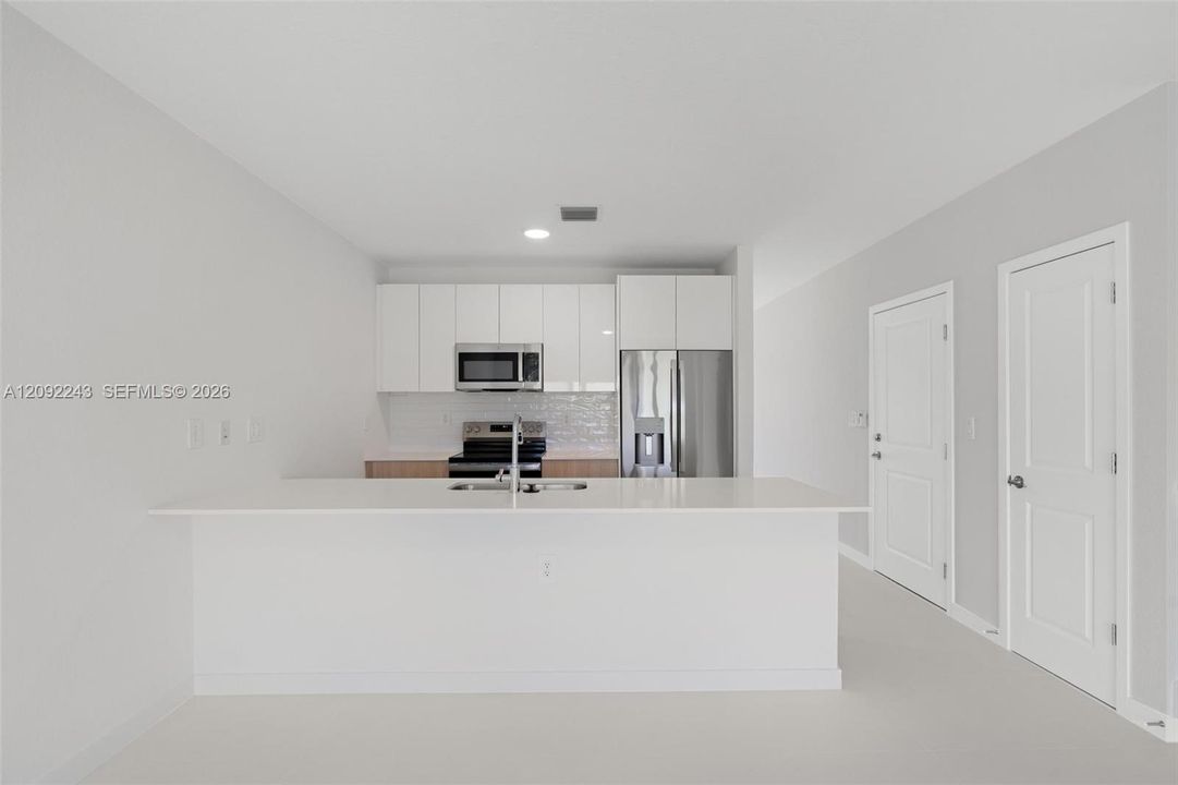 En Venta: $621,990 (5 camas, 3 baños, 0 Pies cuadrados)
