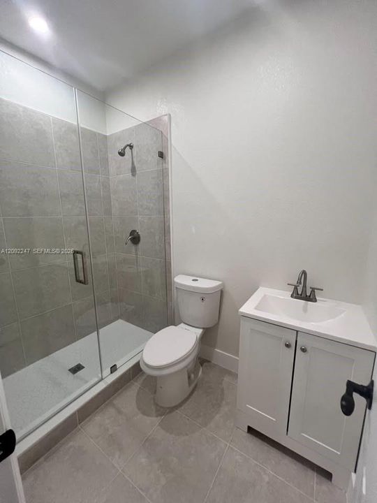 В аренду: $1,200 (1 спален, 1 ванн, 2243 Квадратных фут)