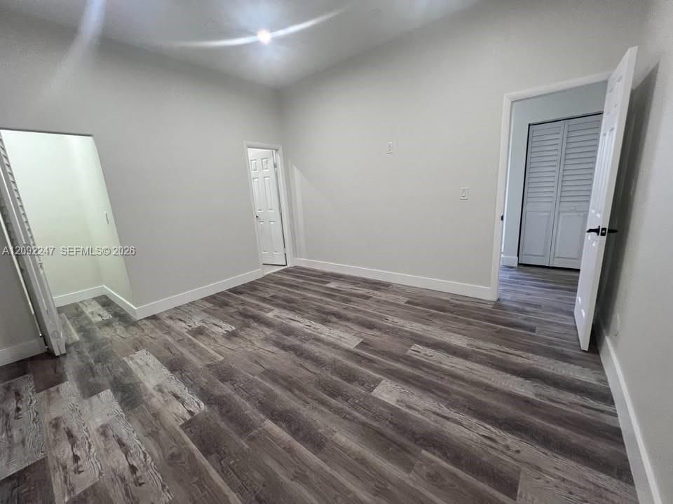 В аренду: $1,200 (1 спален, 1 ванн, 2243 Квадратных фут)