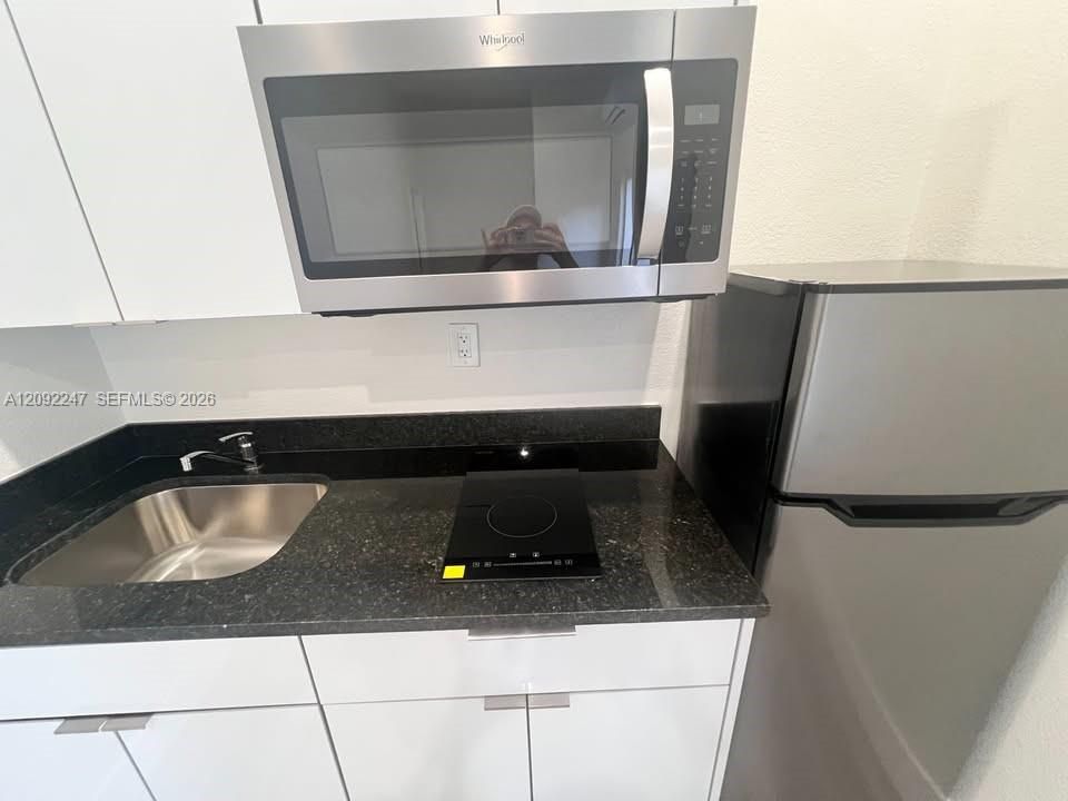 В аренду: $1,200 (1 спален, 1 ванн, 2243 Квадратных фут)