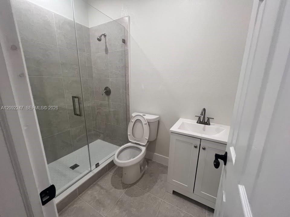 В аренду: $1,200 (1 спален, 1 ванн, 2243 Квадратных фут)