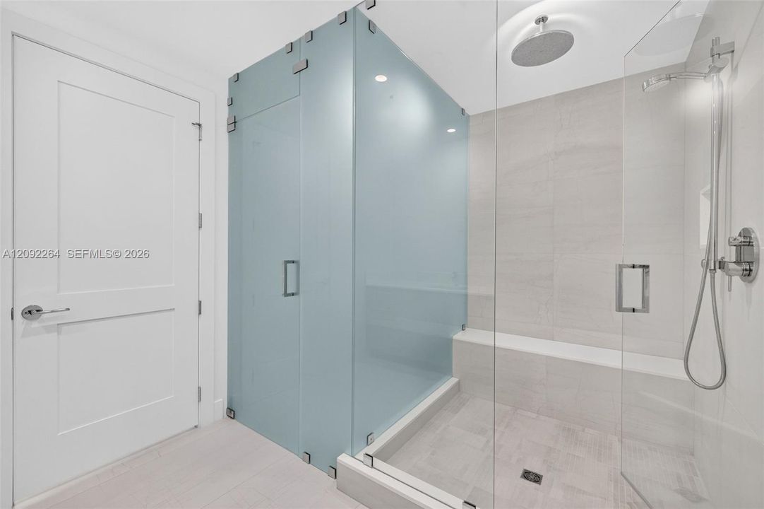 For Rent: $11,500 (3 beds, 3 baths, 0 Square Feet)