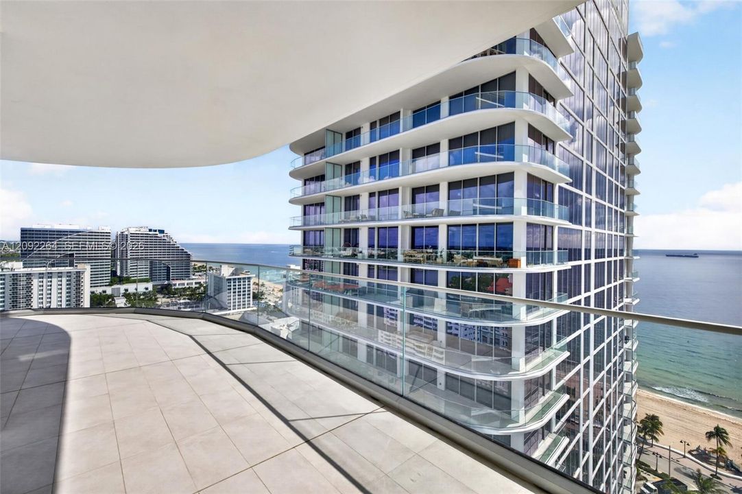 For Rent: $11,500 (3 beds, 3 baths, 0 Square Feet)