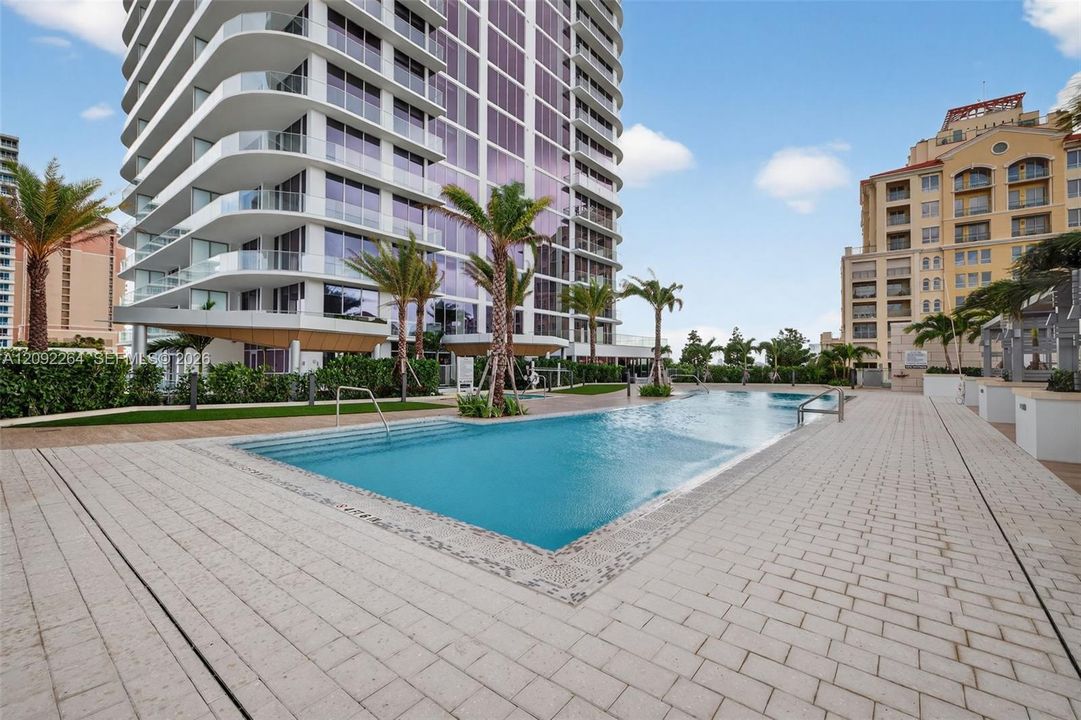 For Rent: $11,500 (3 beds, 3 baths, 0 Square Feet)