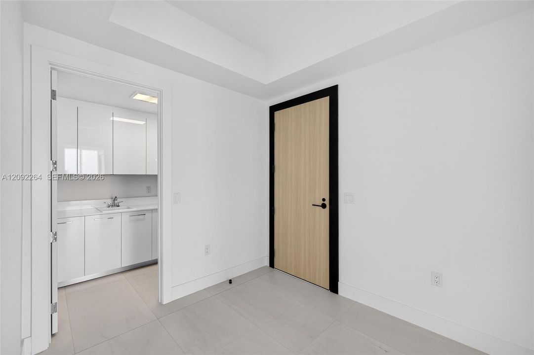 For Rent: $11,500 (3 beds, 3 baths, 0 Square Feet)