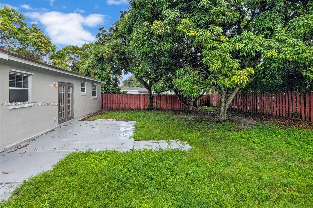 En Venta: $380,000 (2 camas, 2 baños, 936 Pies cuadrados)