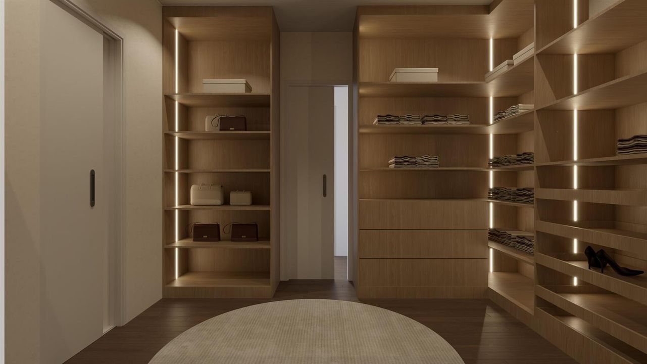 CLOSET HERS