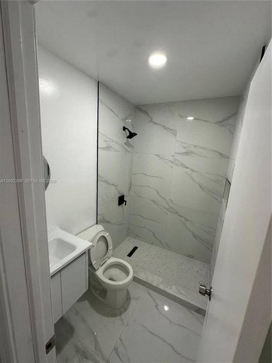 For Rent: $3,300 (3 beds, 2 baths, 2073 Square Feet)