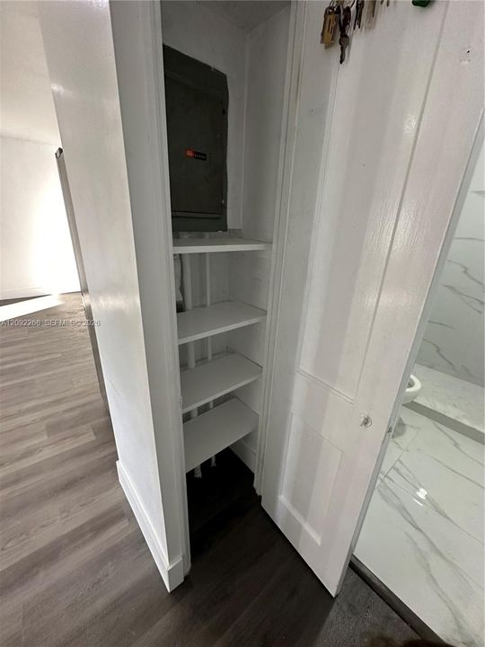 For Rent: $3,300 (3 beds, 2 baths, 2073 Square Feet)