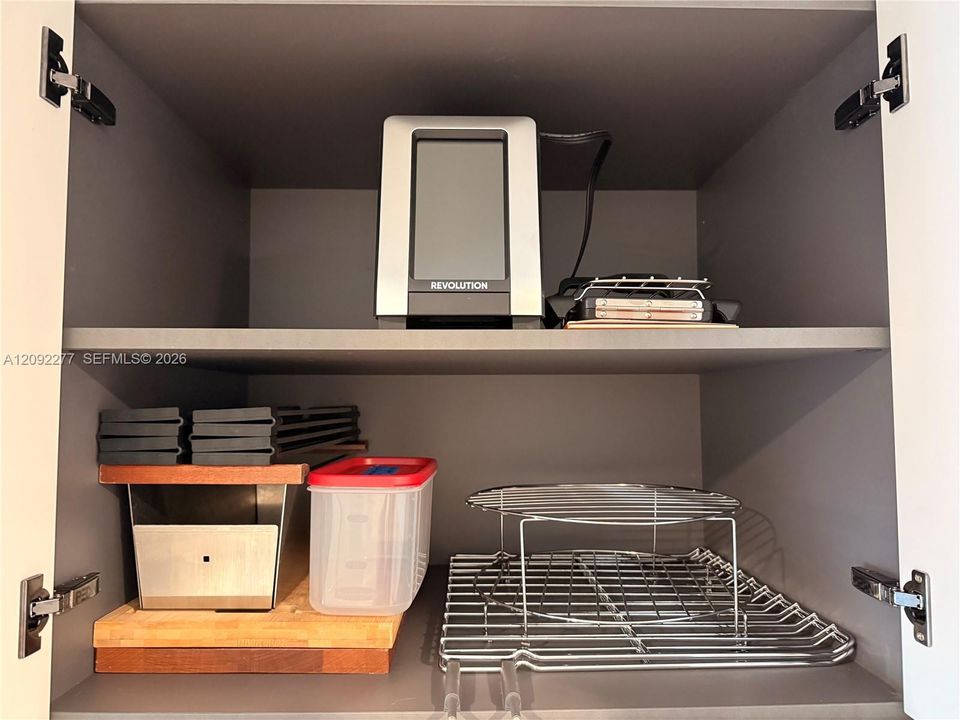 Misc kitchen accessories