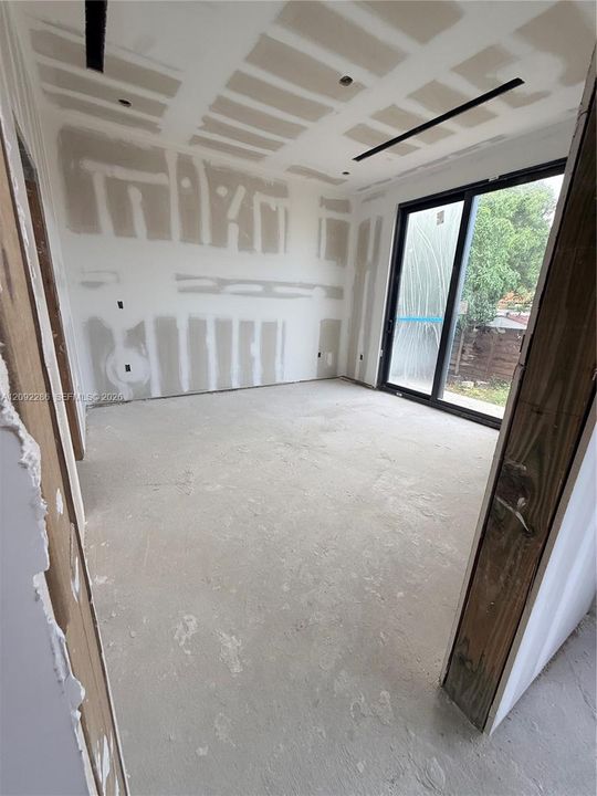 En Venta: $1,500,000 (4 camas, 4 baños, 2500 Pies cuadrados)
