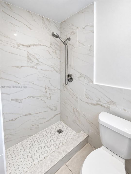 For Rent: $3,500 (3 beds, 2 baths, 1218 Square Feet)