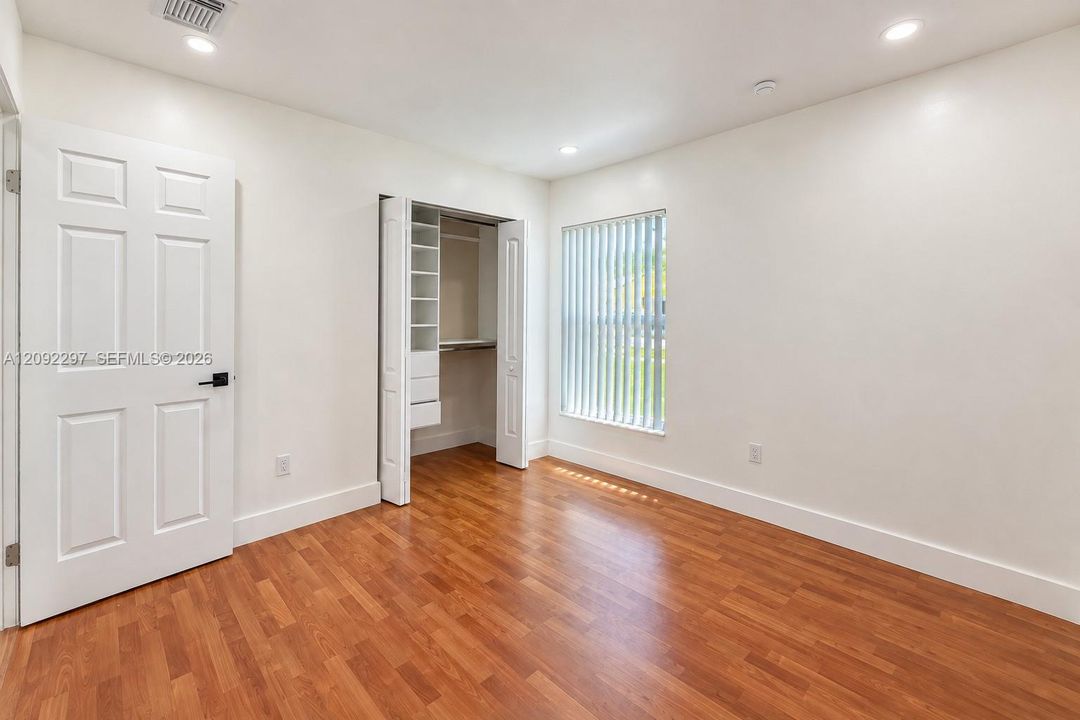For Rent: $4,600 (3 beds, 2 baths, 1445 Square Feet)