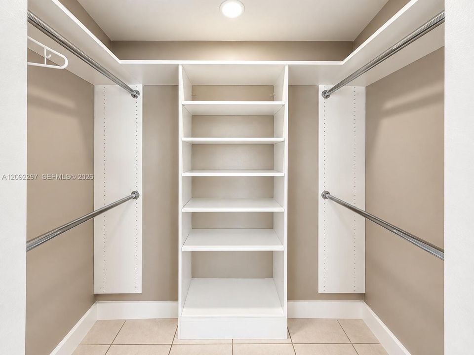 For Rent: $4,600 (3 beds, 2 baths, 1445 Square Feet)