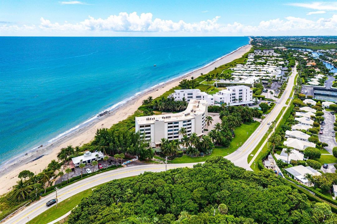 040-6885NorthOceanBoulevard-1040-OceanRi