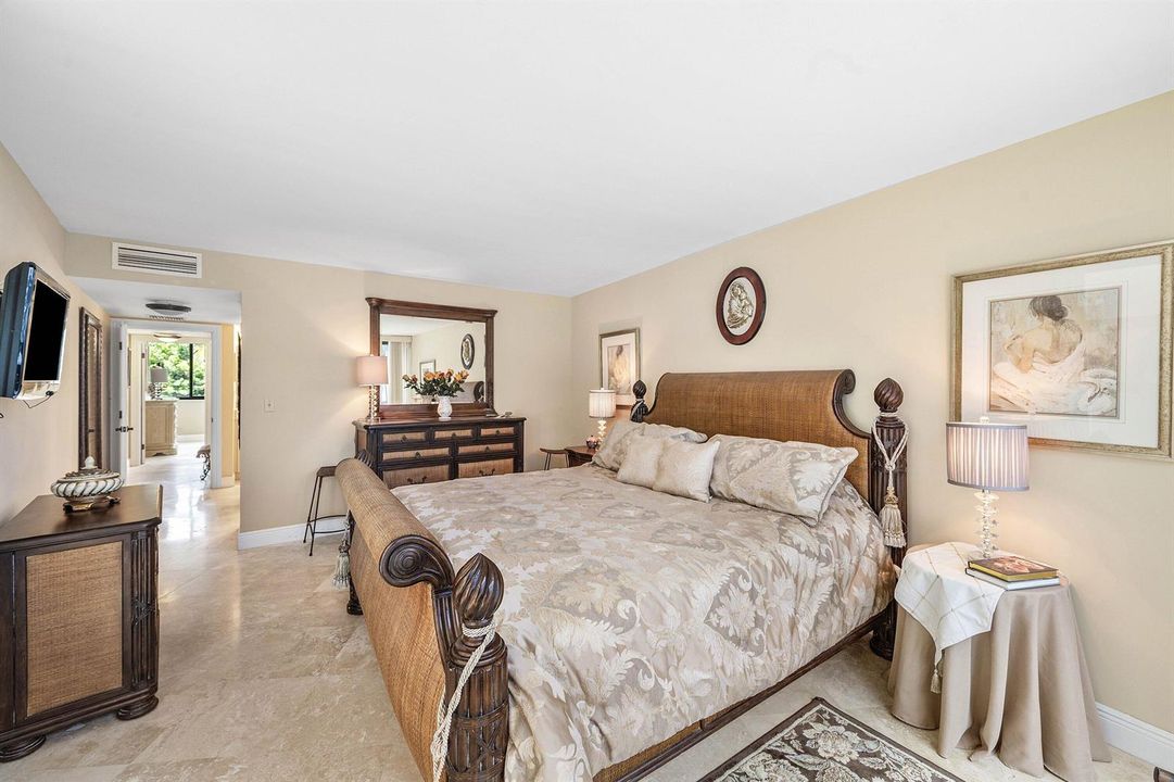 030-6885NorthOceanBoulevard-1040-OceanRi