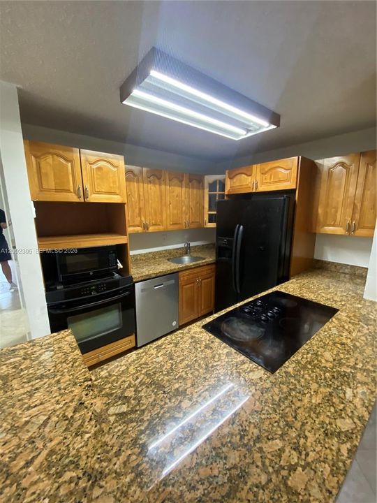 В аренду: $3,000 (3 спален, 2 ванн, 1058 Квадратных фут)