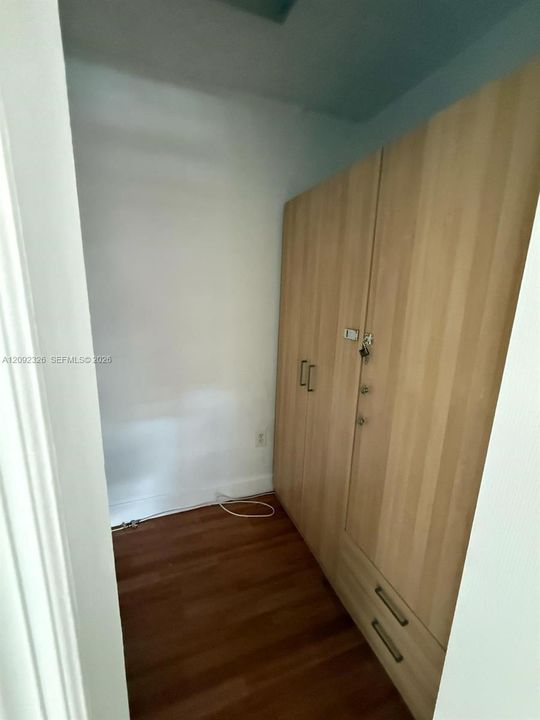 В аренду: $2,500 (3 спален, 2 ванн, 1147 Квадратных фут)