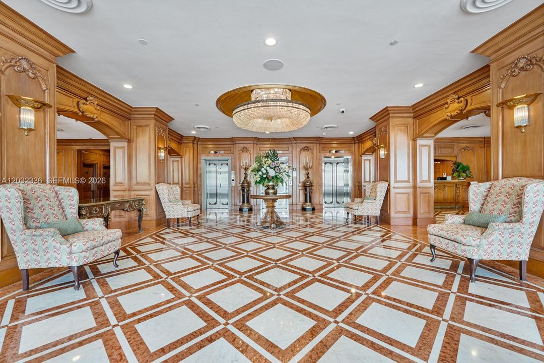 For Sale: $225,000 (0 beds, 1 baths, 450 Square Feet)