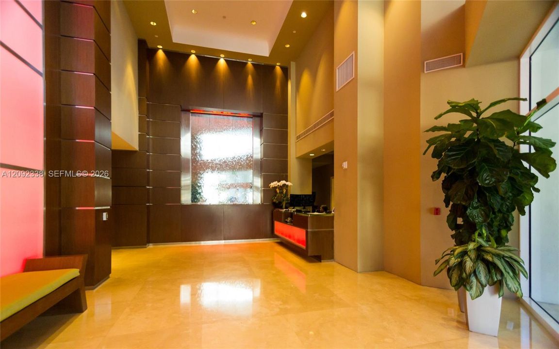 For Rent: $18,000 (3 beds, 3 baths, 2010 Square Feet)